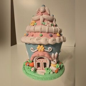 Valerie Parr Hill Easter Gingerbread Cupcake House